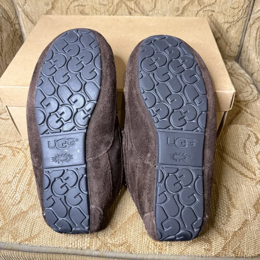 UGG Ascot Brown Leather Wool 1101110 Men's Size 10 Indoor Outdoor Slippers